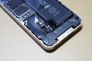 iPhone4S バッテリーコネクタ